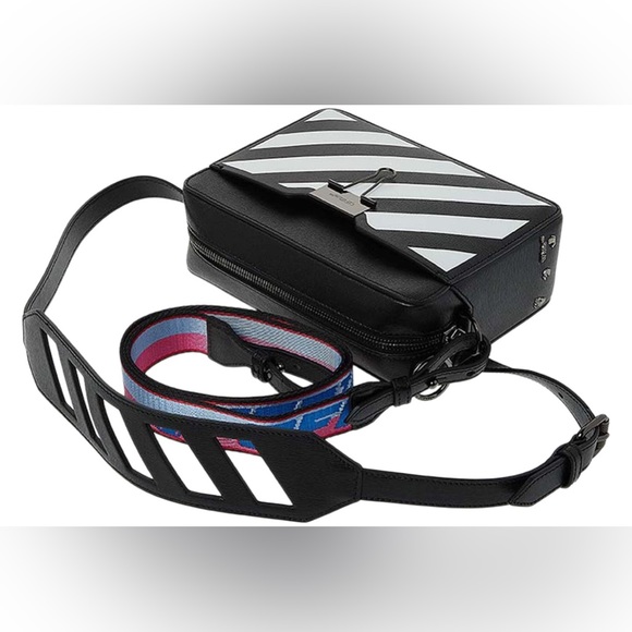 OFF-WHITE Diag Crossbody Camera Bag Black/White Convertible Belt Bag Fanny Pack - Picture 2 of 15